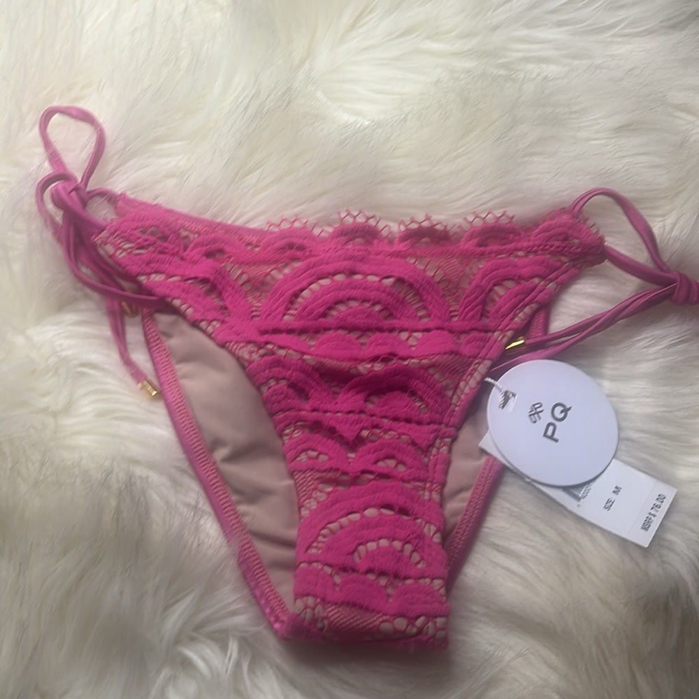 🆕 Anthropologie PQ
Lace Tie Teeny - Picture 5 of 8